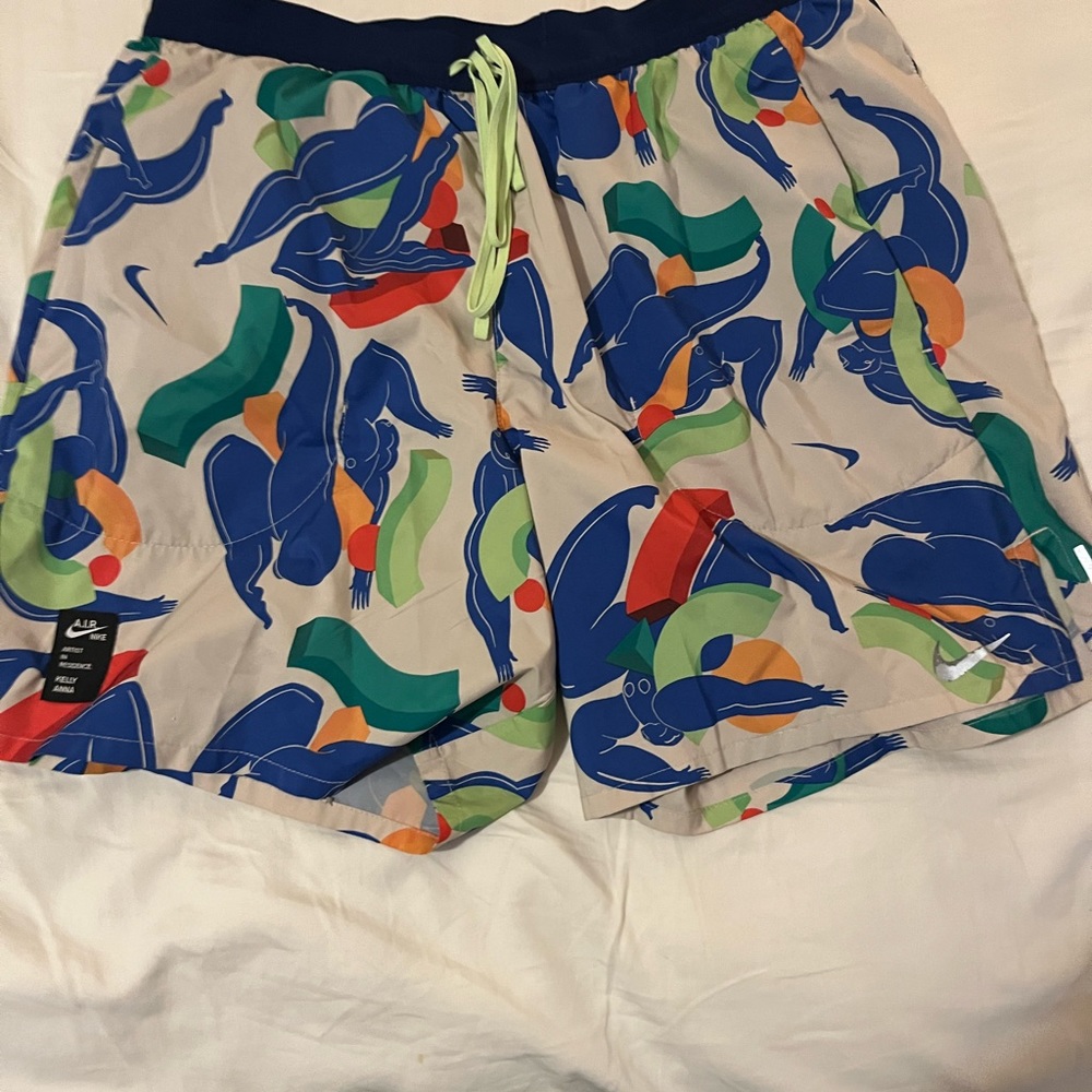 nike running shorts